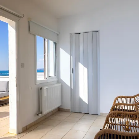 Faros Seaside Larnaca *