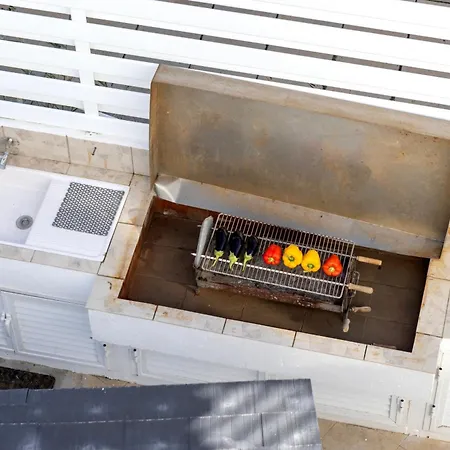 Vilă Faros Seaside Larnaca *