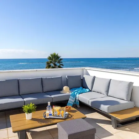 Villa Faros Seaside Larnaca Perivolia