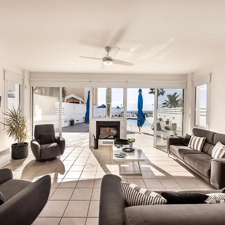 Villa Faros Seaside Larnaca Perivolia