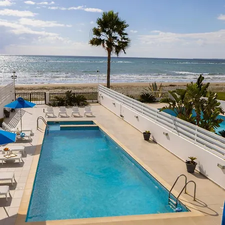 Faros Seaside Larnaca * Perivolia