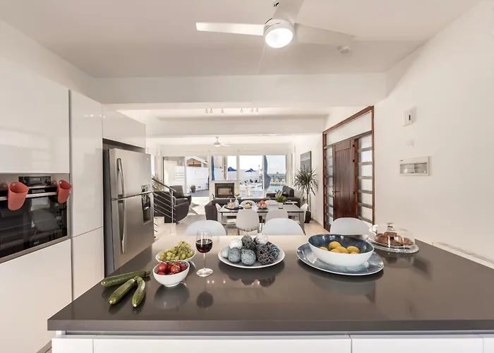 Faros Seaside Larnaca Villa